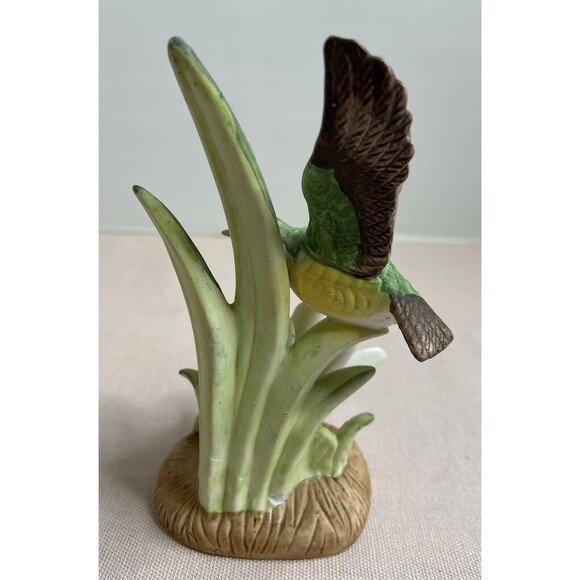 "Birds In Flight" Collection "Flight To Spring" The Hummingbird's Odyssey - Picture 3 of 9